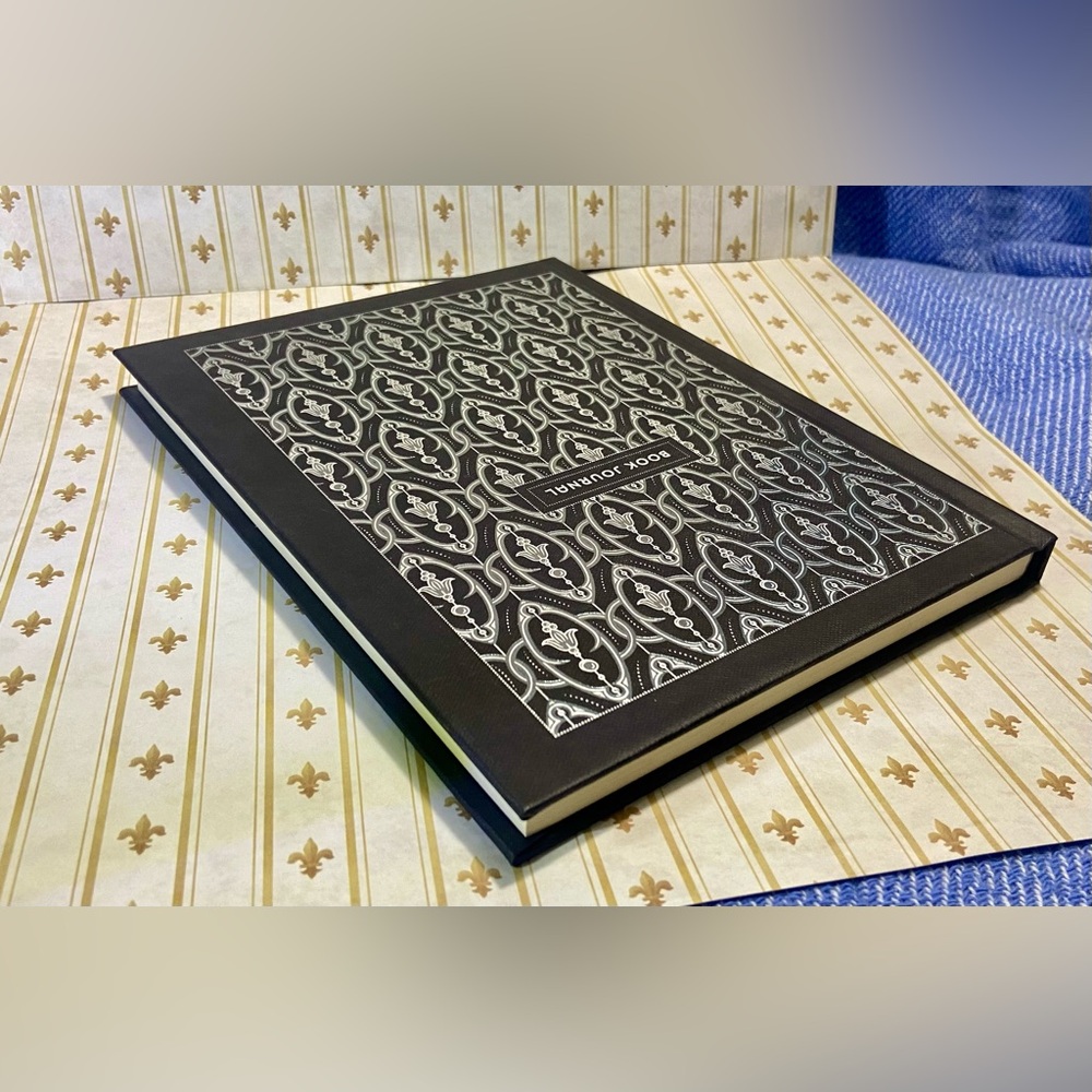 📚 3/$15 Black and White Book Journal - Picture 6 of 6